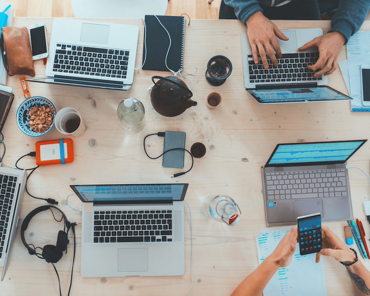 Buying a New Computer? These Cards Earn the Most — and Protect Your Purchase