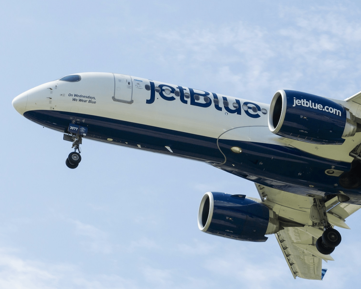 JetBlue Enhances Status Match: Get Three Months of Mosaic Status, Challenge to Extend Through 2027