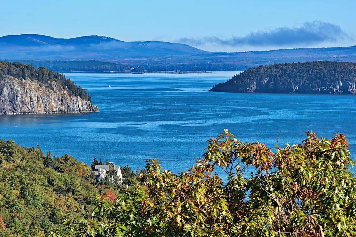 Sertex Broadband Solutions Acquires Trenchworks Inc., Expanding Fiber Construction Capacity in Maine
