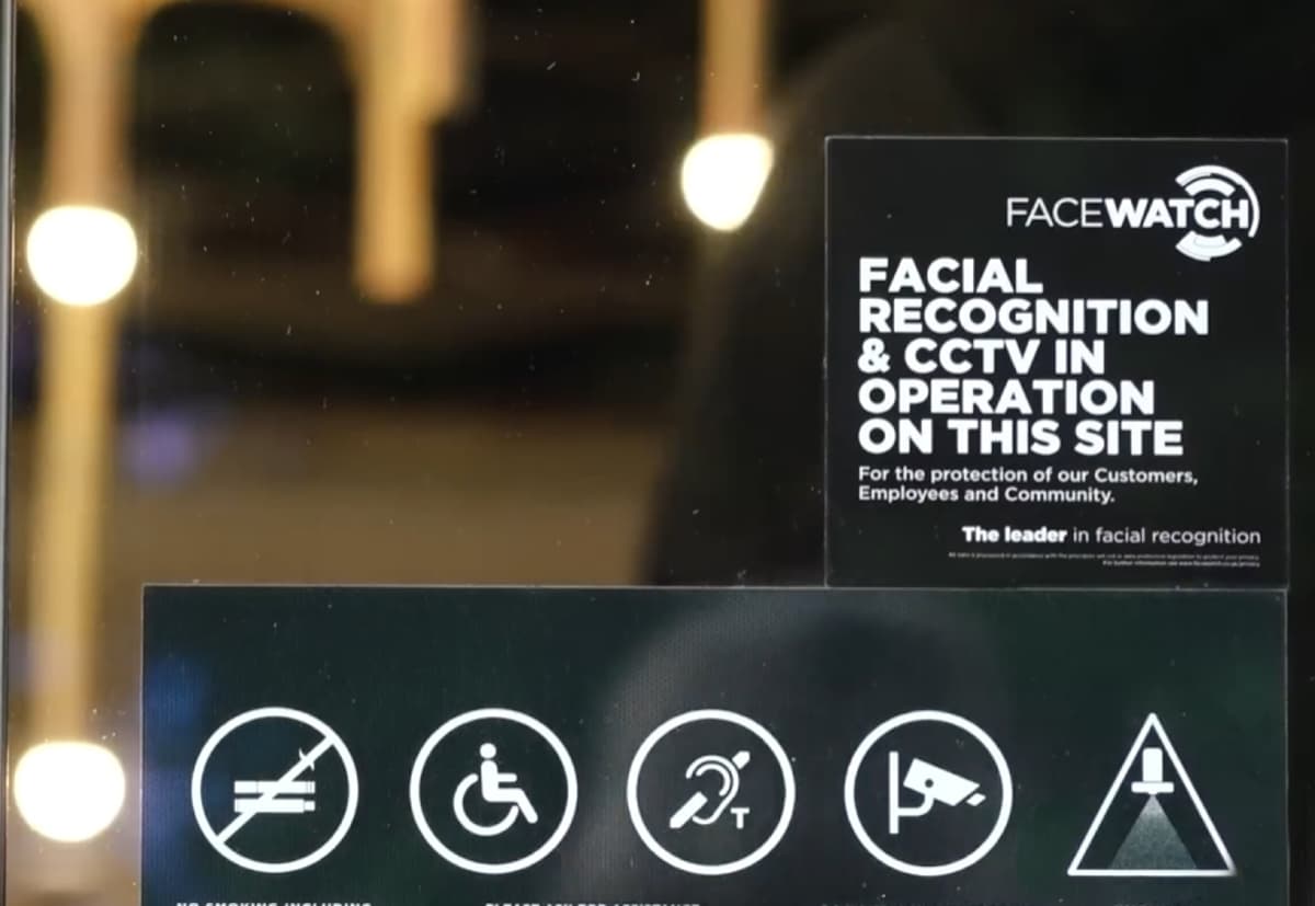 Metro – Sports Direct Facial Recognition Error Wrongly Flags Innocent Woman as a Thief