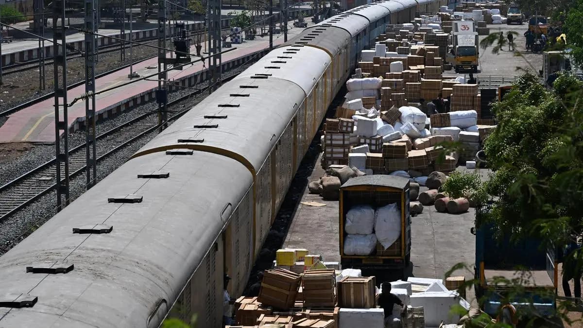 Chennai Division Records ₹1,290 Crore Freight Revenue in FY26