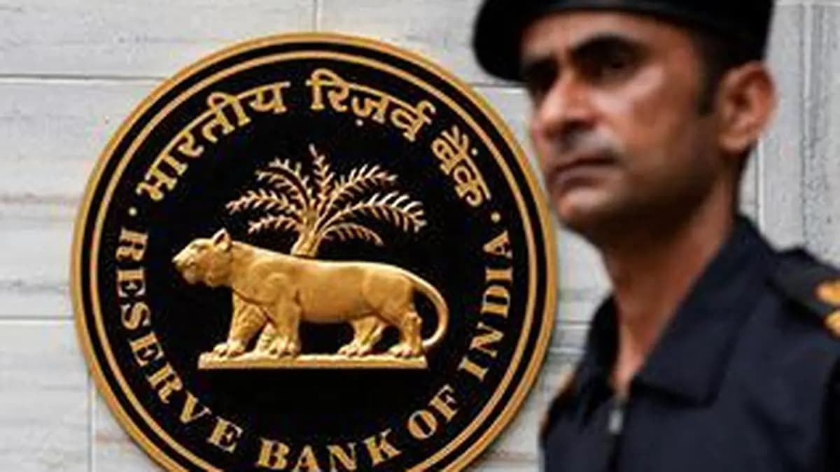 Professional Forecasters’ FY27 Real GDP Estimate of 6.5% a Shade Lower than RBI