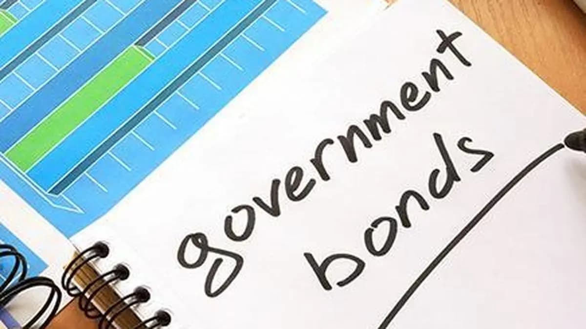 India Bonds to Extend Gains as Easing Oil Boosts Sentiment
