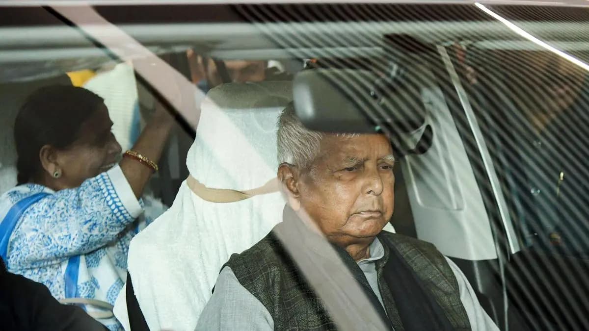 Supreme Court Refuses to Quash CBI FIR Against Lalu Prasad Yadav in Land-for-Jobs Case