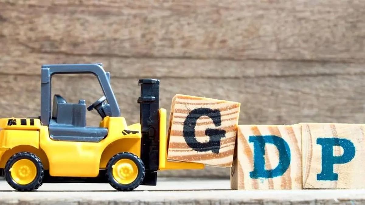 India’s GDP Growth to Moderate to 7.2% in Q3FY26: ICRA