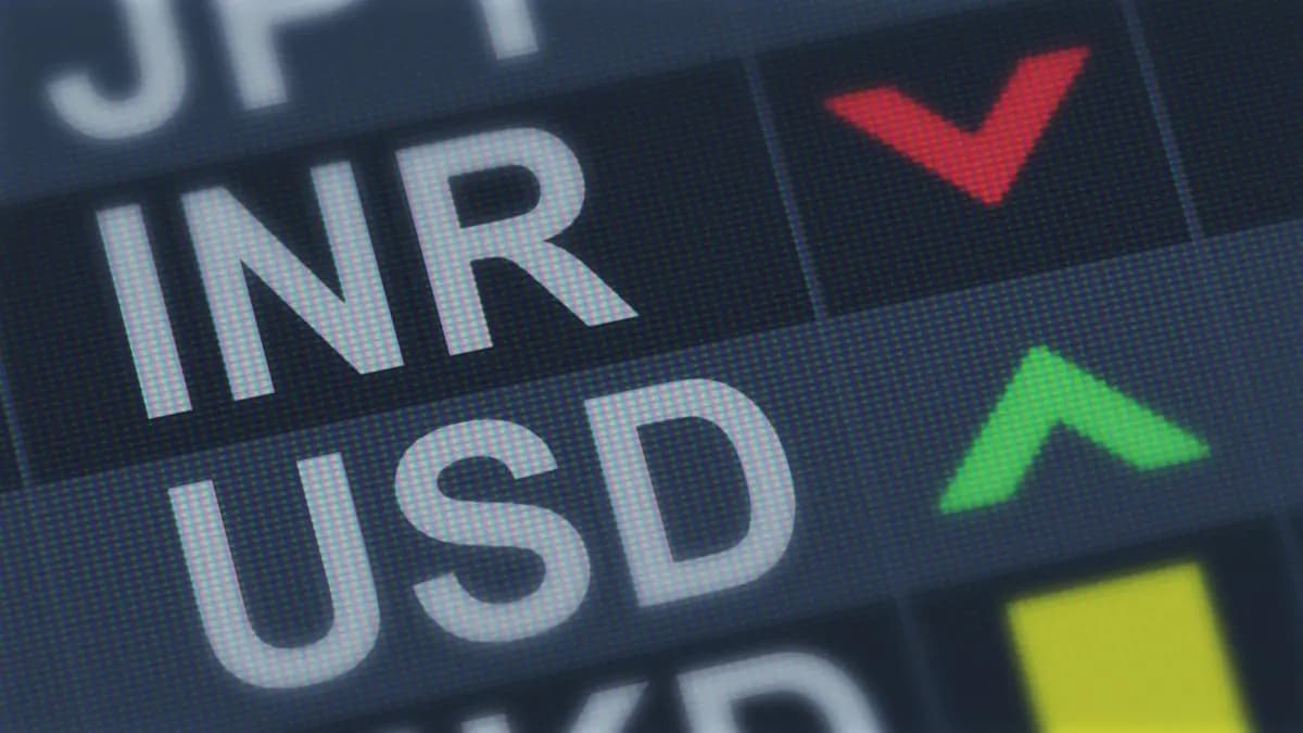 Rupee Falls 34 Paise to Close at 94.67 Against US Dollar