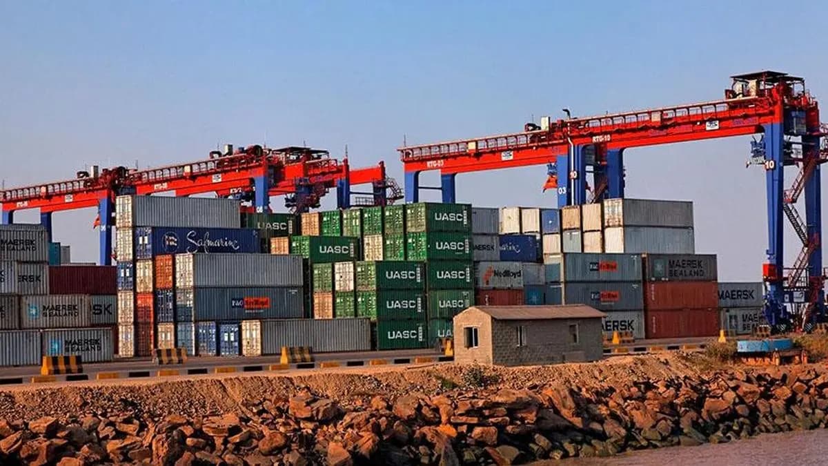 RoRo Cargo Drives 27% Rise in Gujarat Pipavav Port Q4 Profit