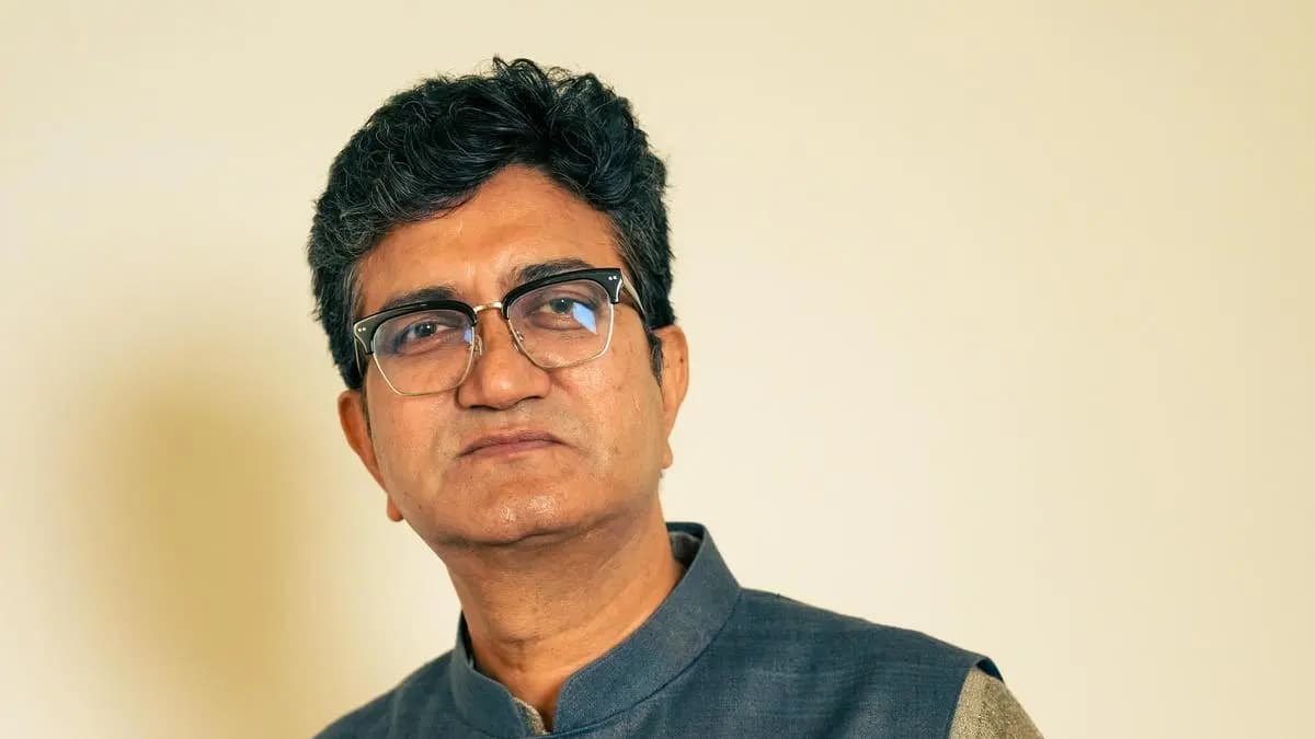 Prasoon Joshi Appointed Chairman of Prasar Bharati