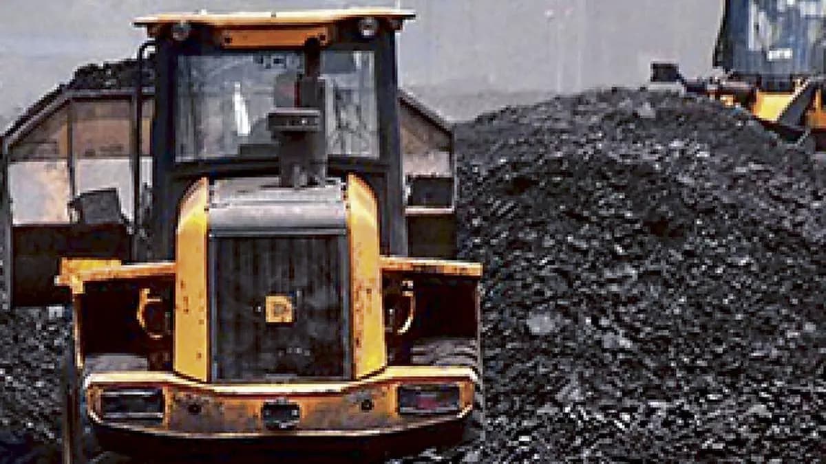 CIL Plans 10-Year Roadmap to Slash 243 MT Coal Imports