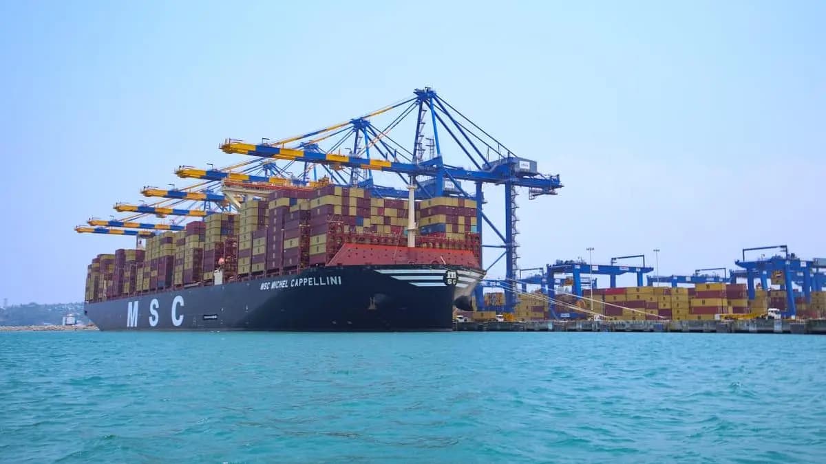 Vizhinjam Port Handles 2 Million TEUs in 18 Months, Fastest for Any Indian Port