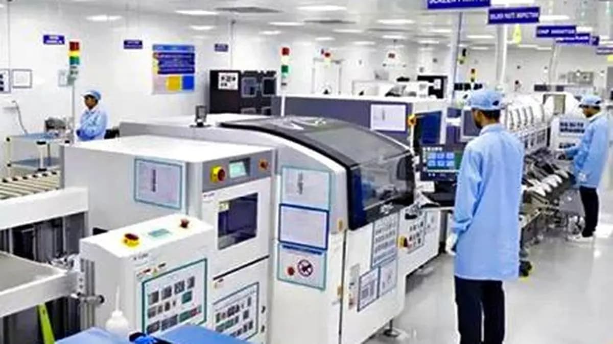 India Ratings Lifts Syrma SGS to ‘IND AA’; Stock Hits 52-Week High