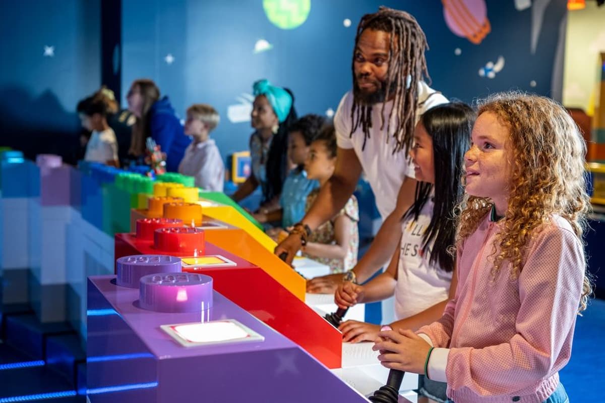 Lego Group Acquires 29 Discovery Centres From Merlin Entertainments