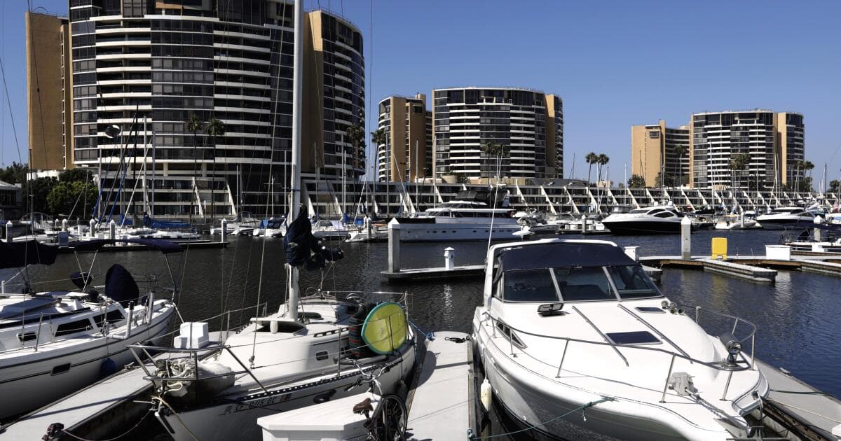 L.A.'s Surging Real Estate Prices Have Cooled, so Why Is Nobody Buying Condos?