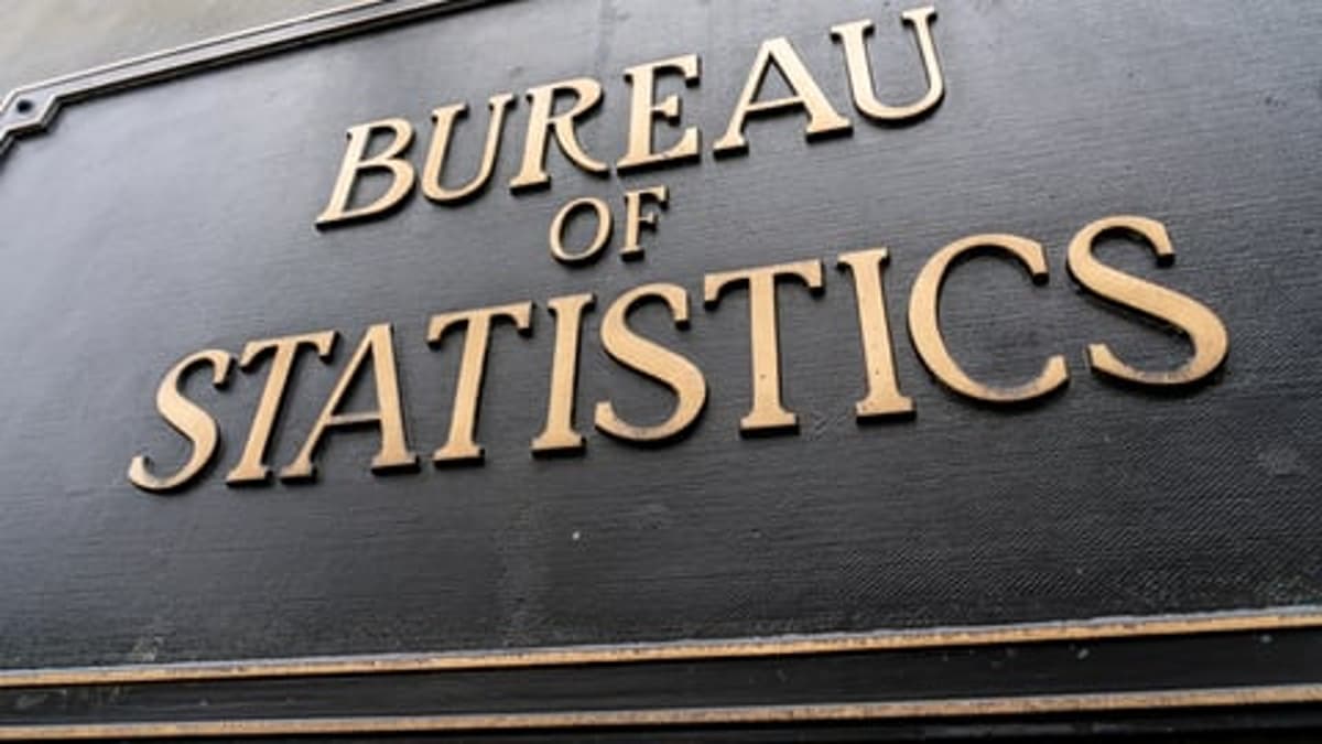 Inflation Jumps to 2.4% in March Driven by Iran War Oil Shock, StatCan Says