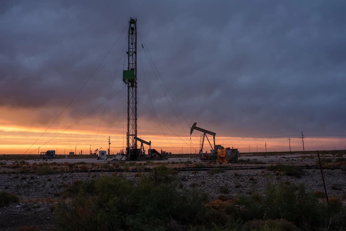 Brent Hits Lowest Since Before Start of Iran War on Expectations of Smoother Oil Flows via Hormuz