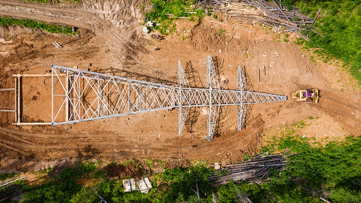 Discussion Paper Floats Ways Ottawa Can Help Fund Giant Electrical Grid Buildout