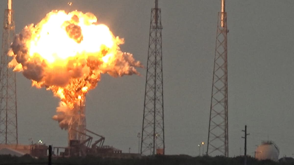 How Long Will It Take to Rebuild Blue Origin's Launch Pad? We Asked some SpaceX Vets.