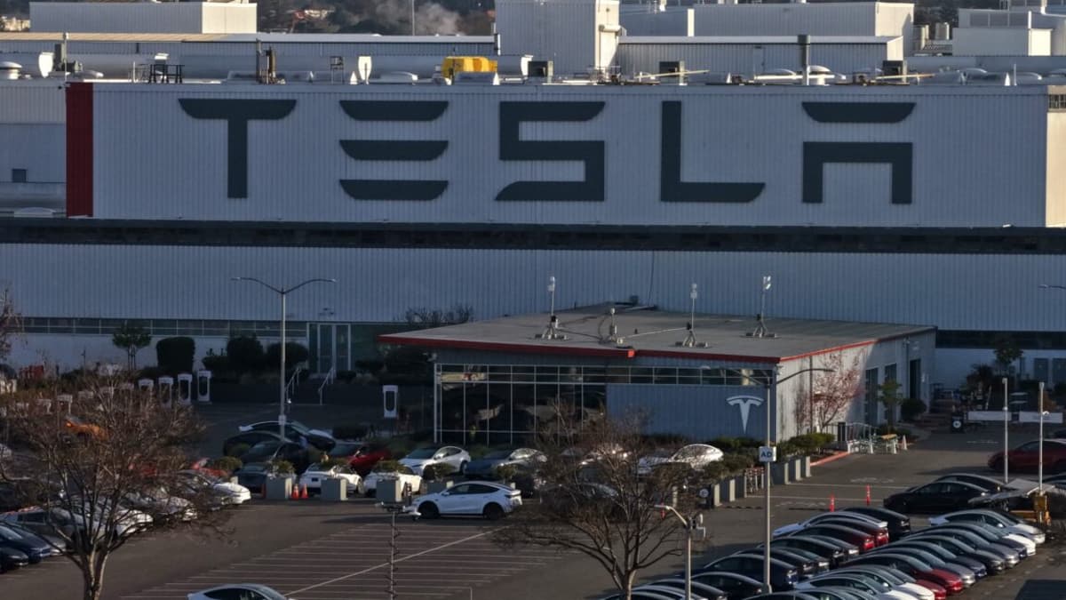 California Defeats Tesla's Attempt to Throw Out Racial Discrimination Lawsuit