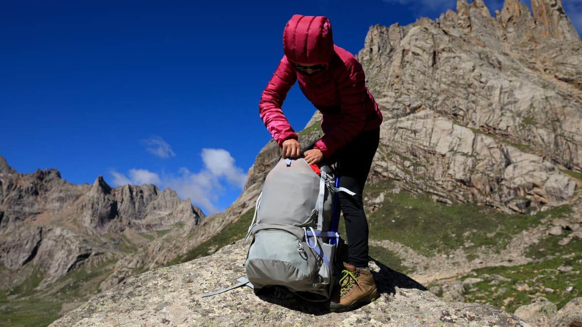 How to Pack for Efficiency, According to a Thru-Hiker