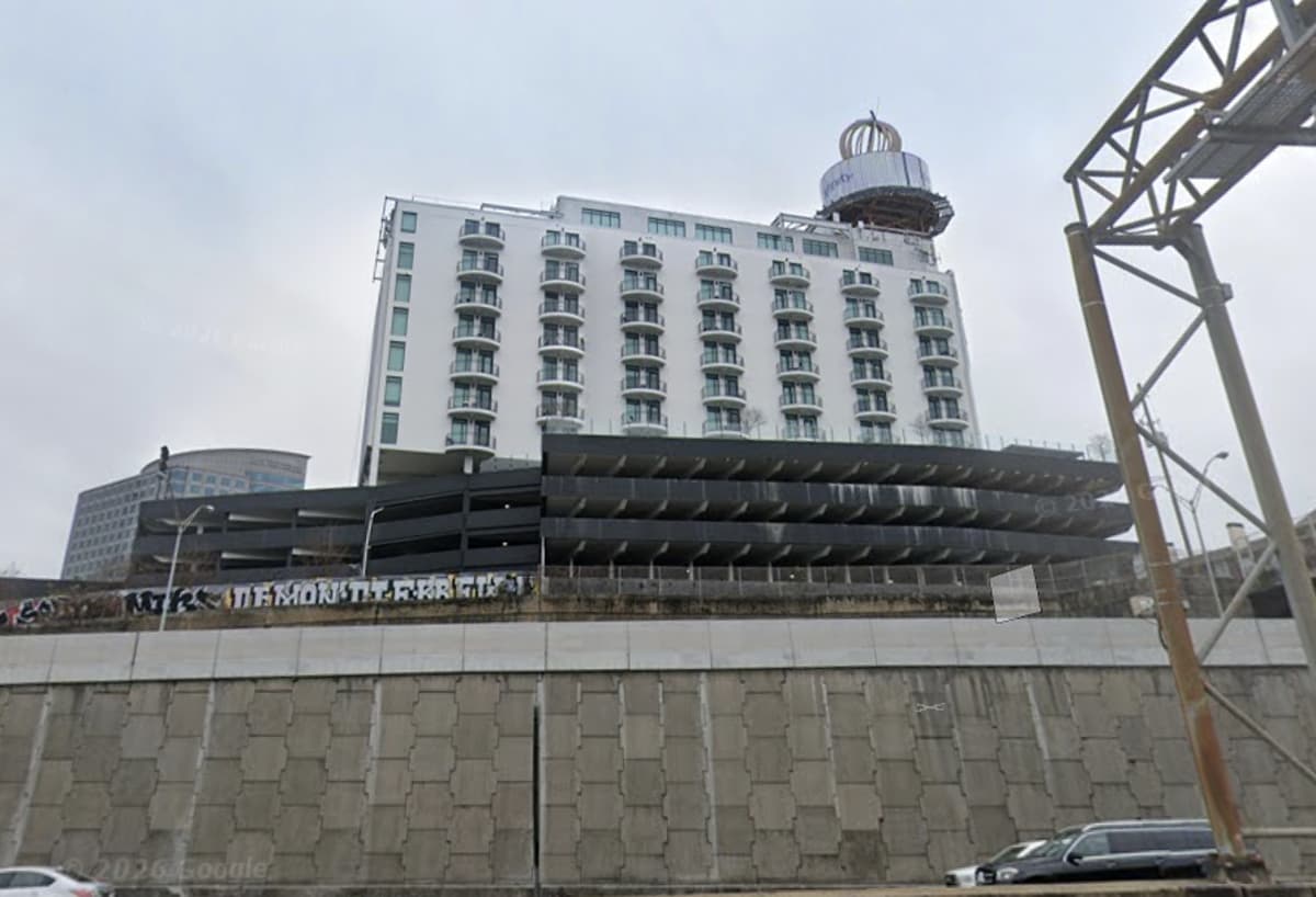 Fannie Mae Forecloses On The Peach Building