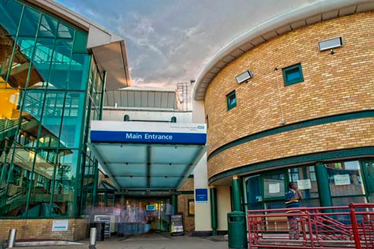 Insufficient Contingency Funds Risk New Hospital Programme Delays, MPs Warn