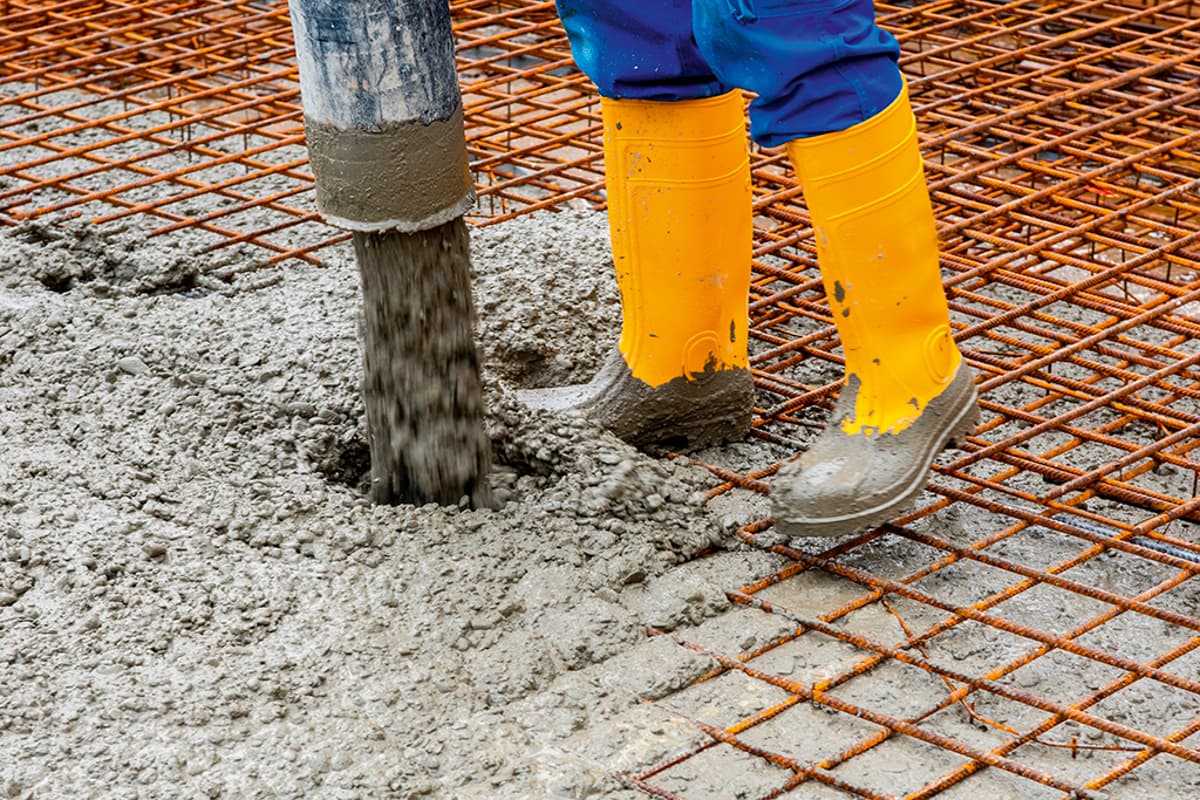 Concrete Specialist Sees Profit Dip but Broadens Margin