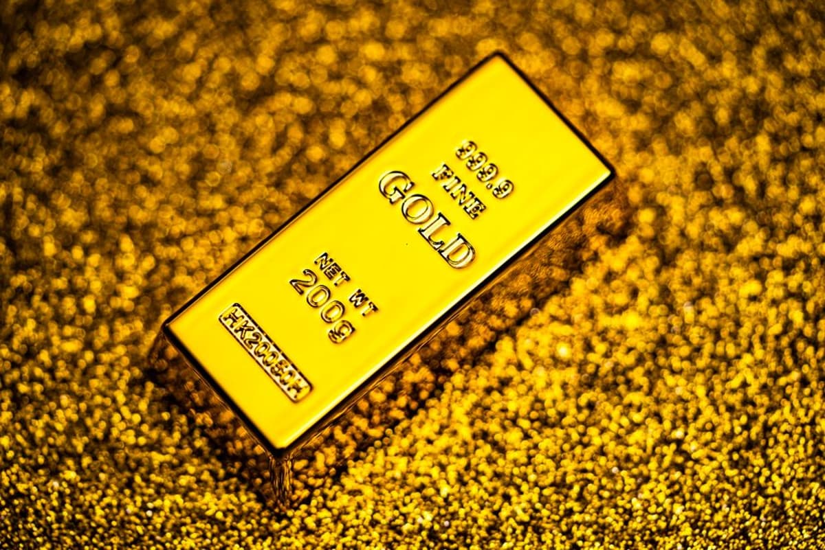 Has Global Gold Production Really Peaked — Or Is a New Supply Cycle Beginning?