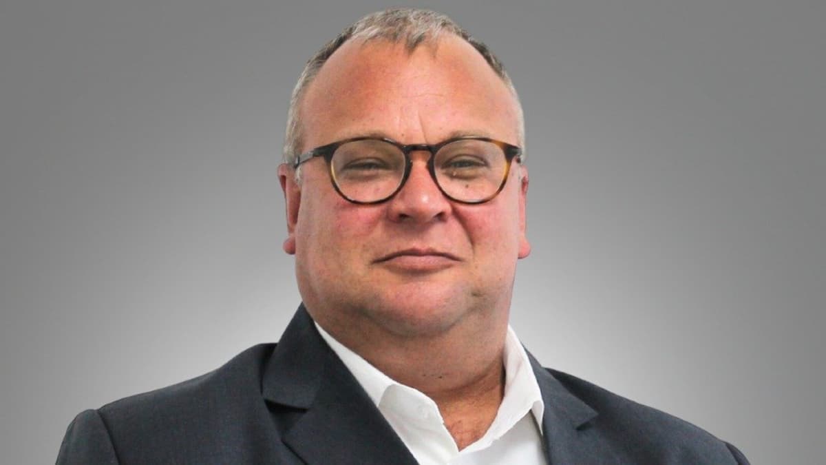 EGA Commissions Solar Panel Plant in Paarl