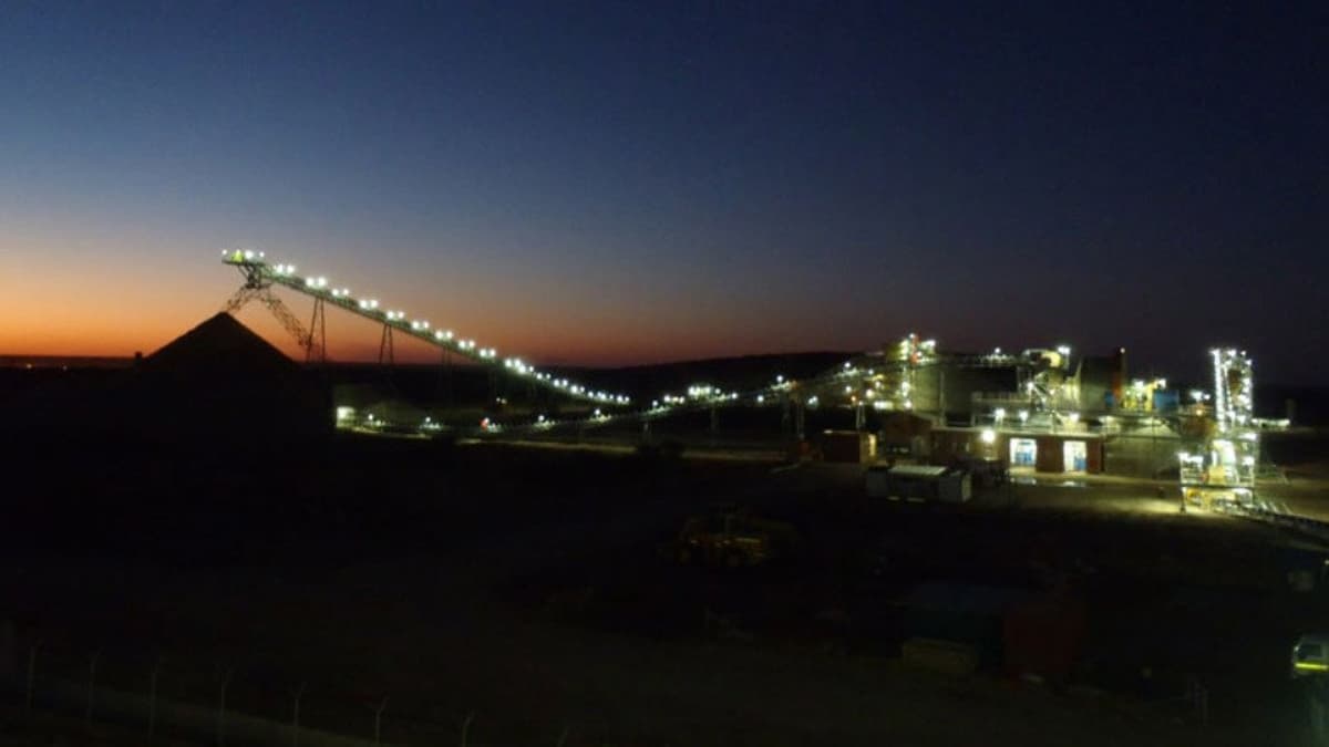 Lucara Diamond Completes Equity and Bond Financing for Karowe Project