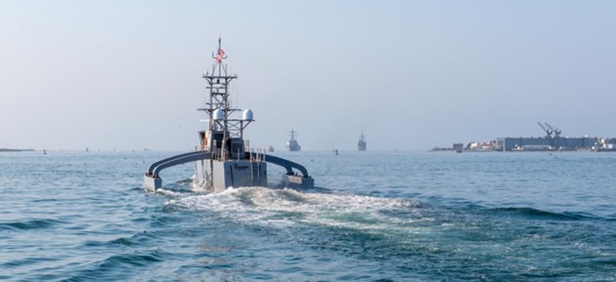 Drone Boats Make Debut in Navy’s 30-Year Shipbuilding Plan