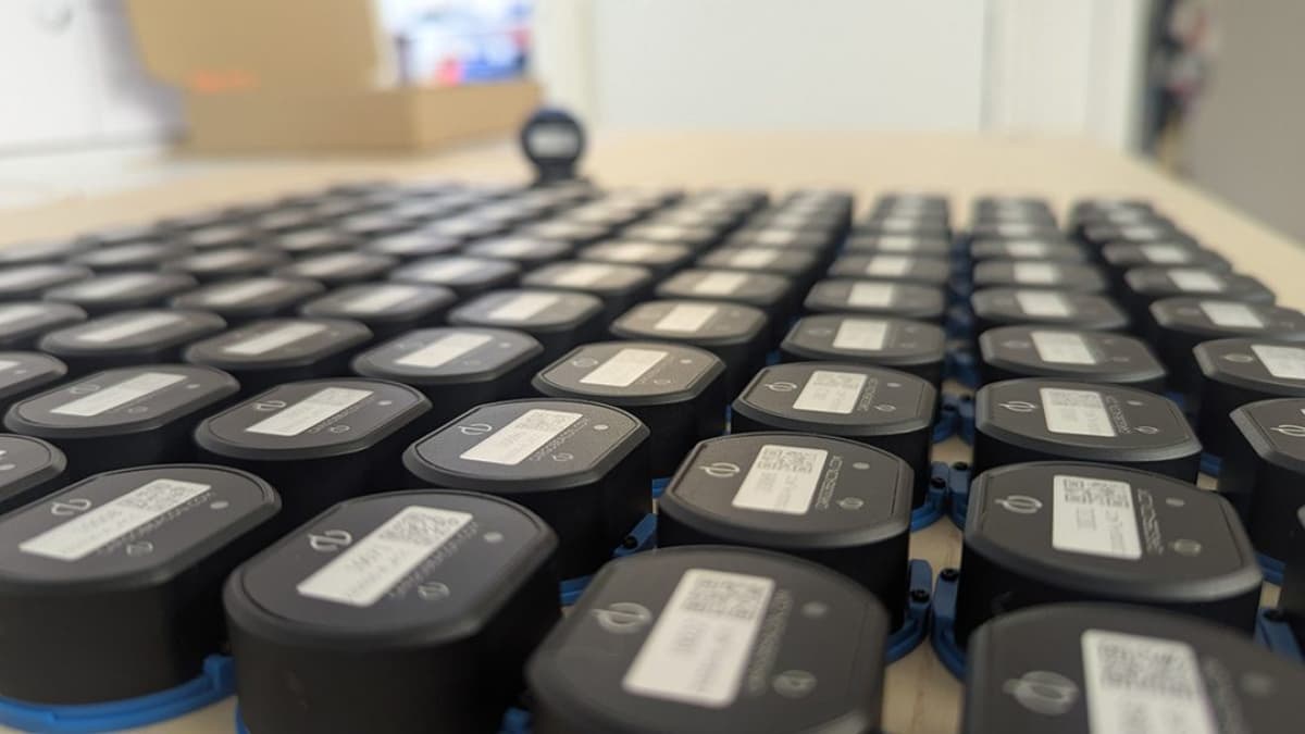 How Cargo Beacon, Panasonic, and Wirepas Are Redefining Industrial Asset Tracking