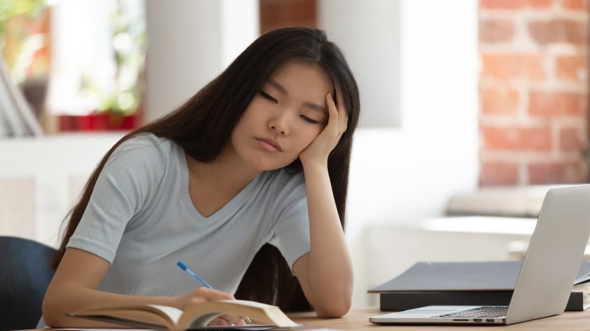 Why Waking up Early Is Not for Everyone, and What Sleep Experts Say About Rising Early