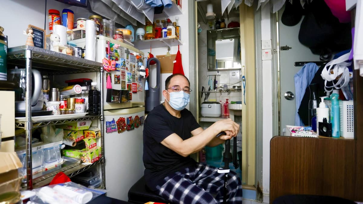 Will Coming Changes to HK$2 Transport Scheme Hurt Working Elderly Most?