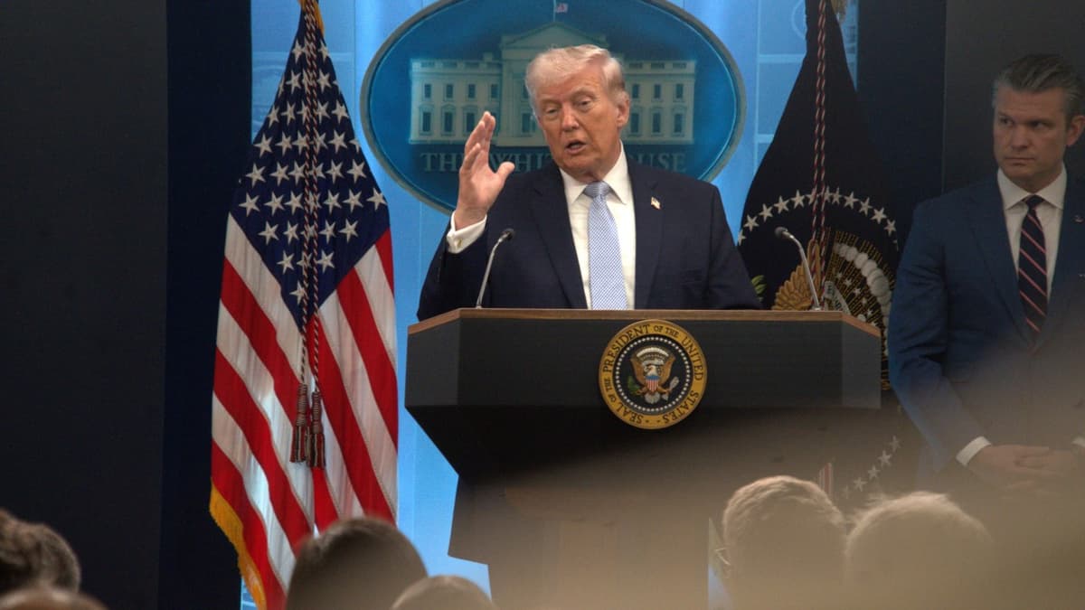 US and Iran Near Brink of Escalation as Trump Deadline for Deal Looms