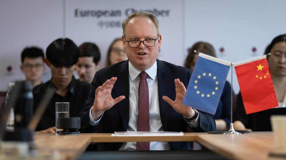 Brussels Must Resist ‘Passive’ Role in US-China Trade War, EU Chamber Urges