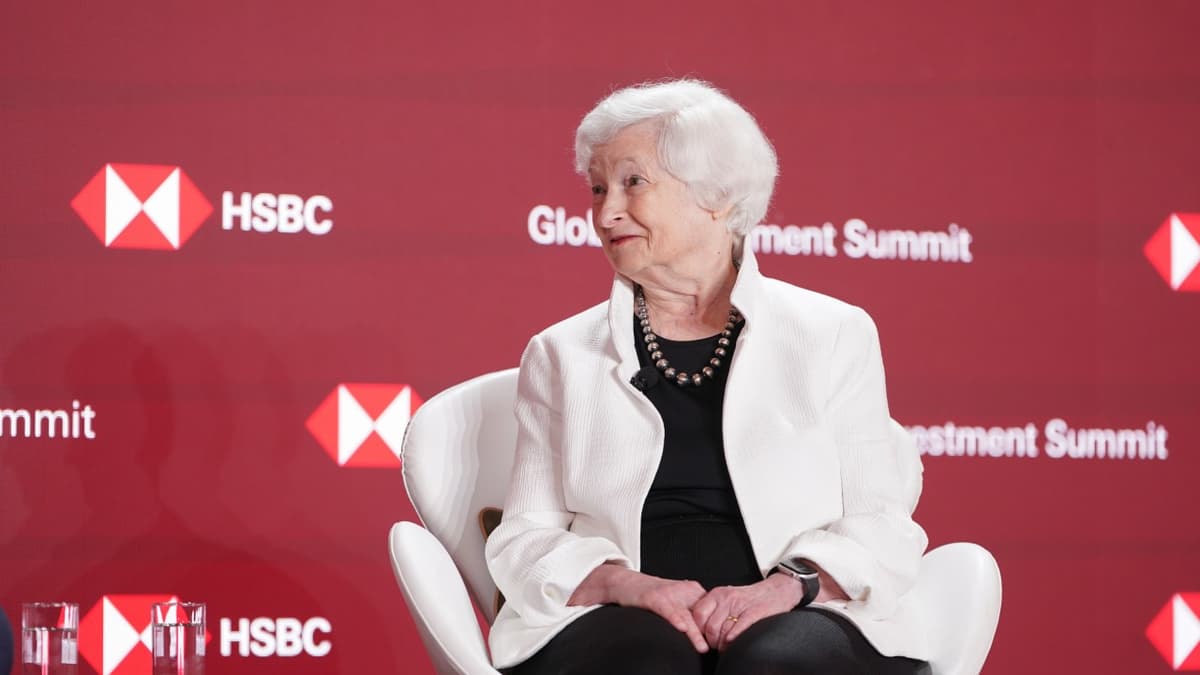 Yellen Says ‘No Alternative’ to Dollar, Urges US-China Cooperation for Sake of the World