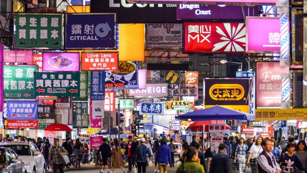 How Hong Kong Can Beat Singapore as the Launch Pad for Chinese Firms