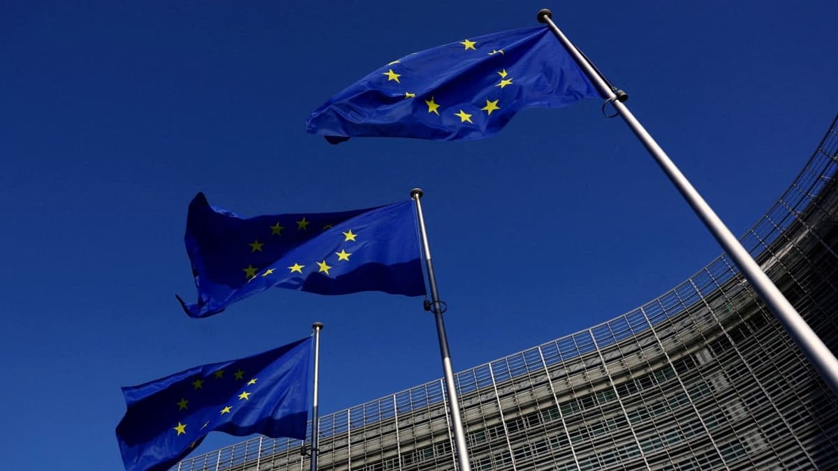 China Warns EU to Remove Firms and Citizens From Russian Sanctions List