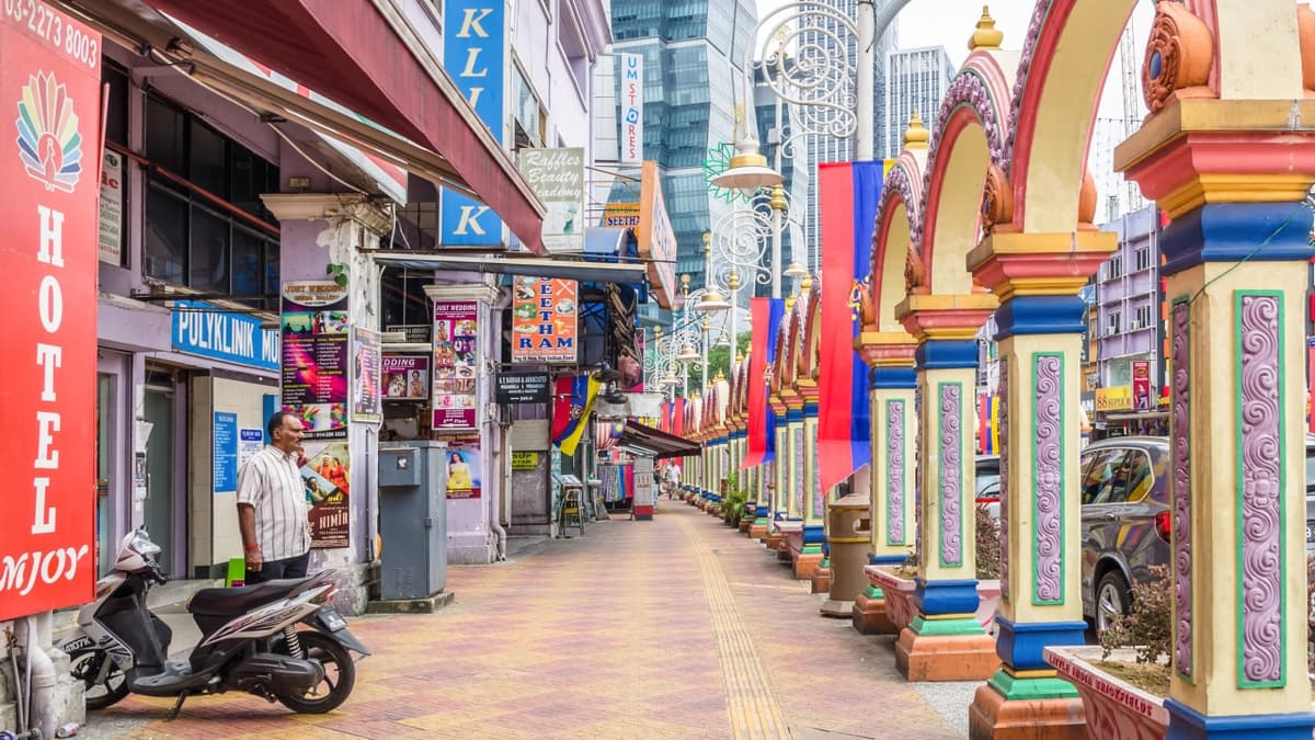 Malaysian Indians Least Likely to Be Scammed as They Ask Too Many Questions: Police