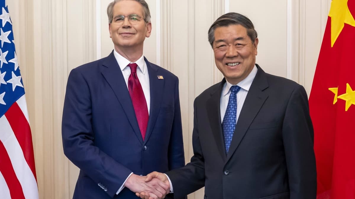 China, US Confirm Seoul Trade Talks Days Before Trump-Xi Summit in Beijing