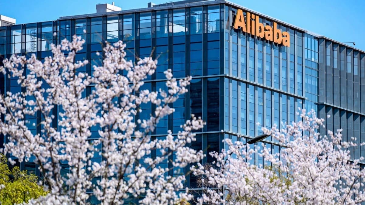 Alibaba Teases New Qwen Previews, Highest-Ranking Chinese AI Models on Arena