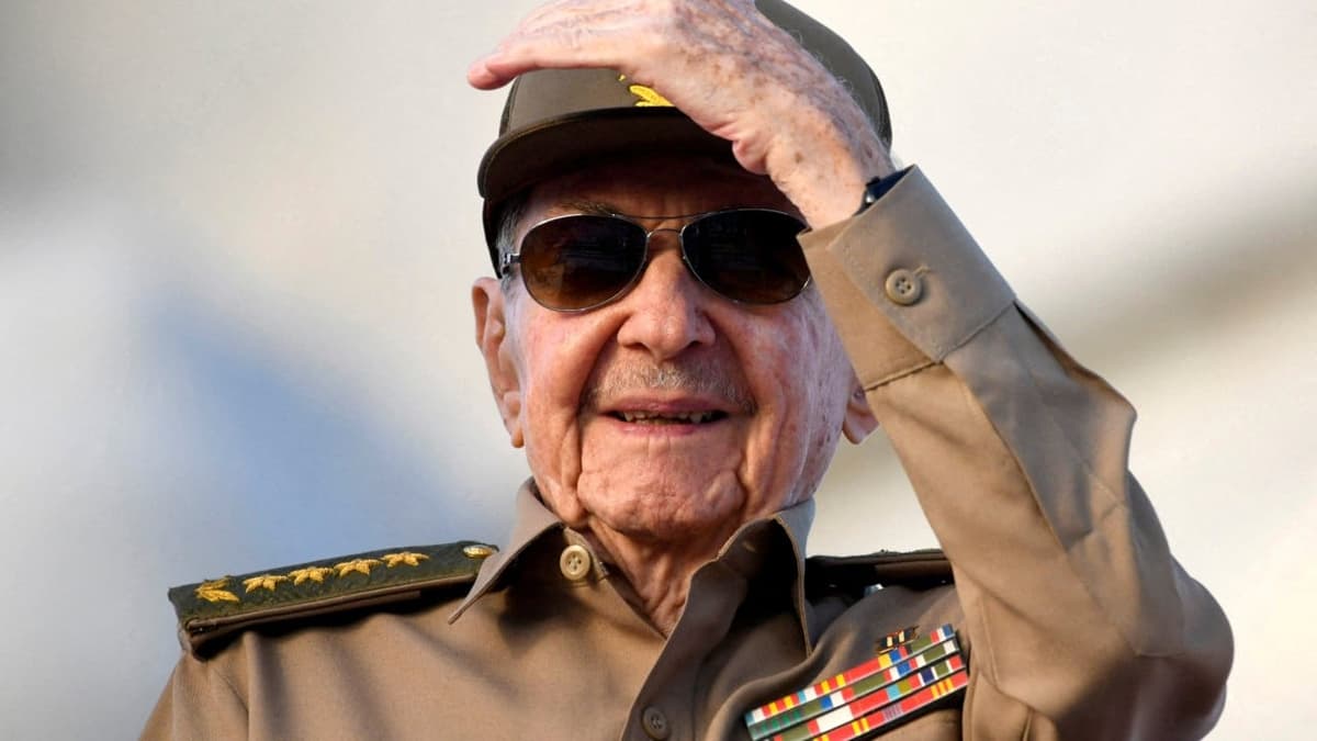 Cuba Clash, Putin Visits Beijing, Xi May Go to North Korea