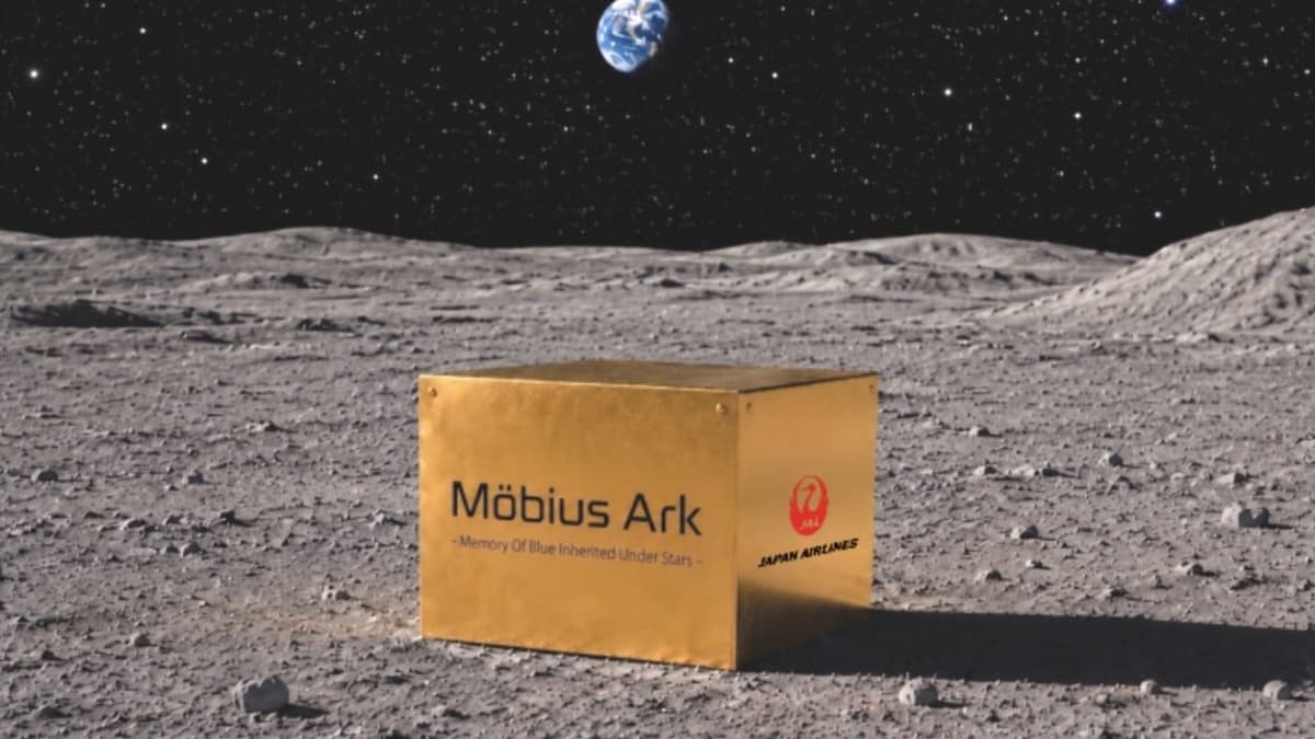 Japan Airlines Wants to Blast Human Culture Into Space and Land It on the Moon