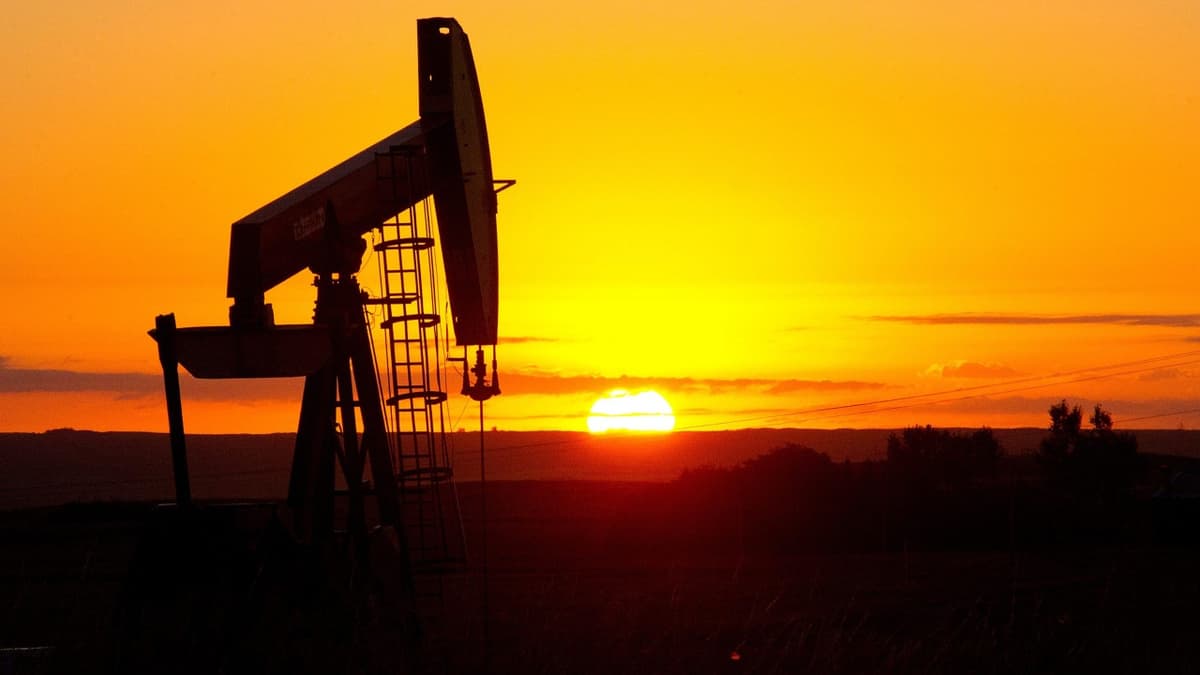 Global Oil Stockpiles Could Fall to ‘Critical Levels’ by Summer, IEA Warns