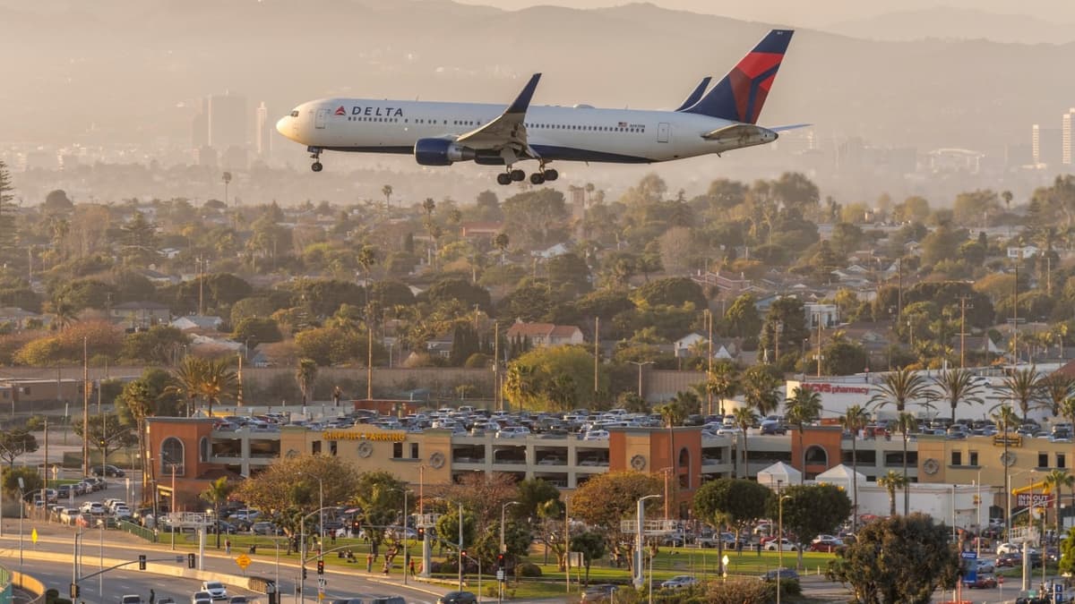 Delta Resumes Direct Hong Kong-US Flights Despite Higher Fuel Costs