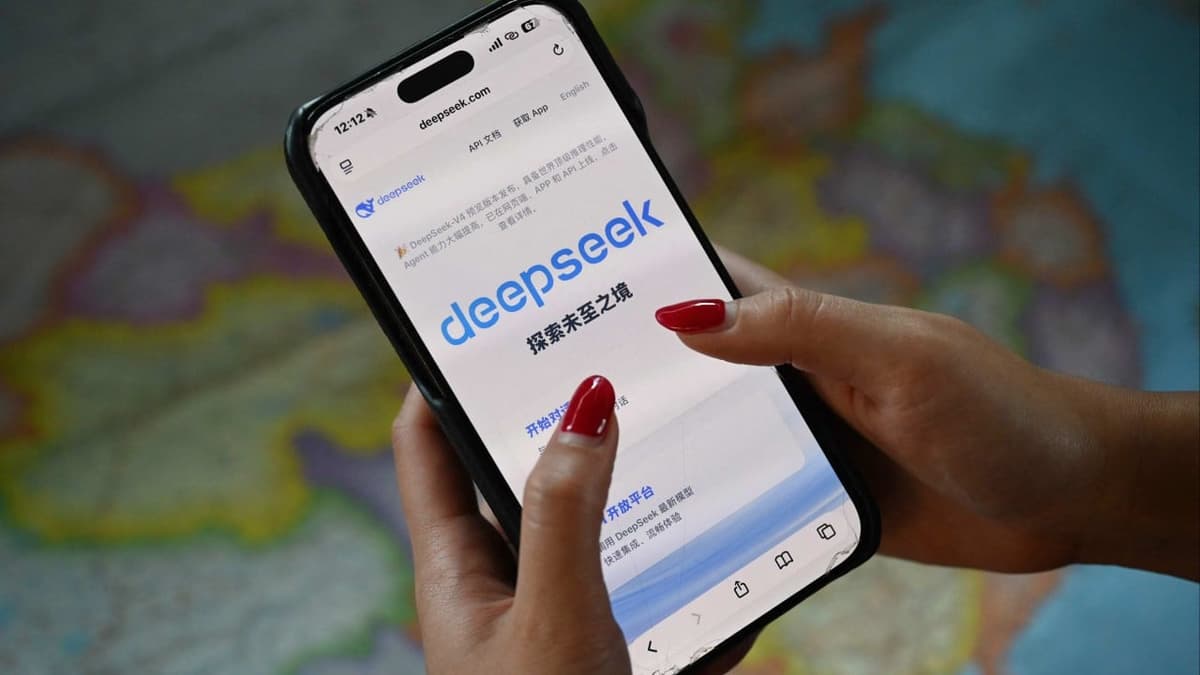 Like US Models, Chinese AI Is Learning to ‘Game’ Safety Tests, Research Lab Says
