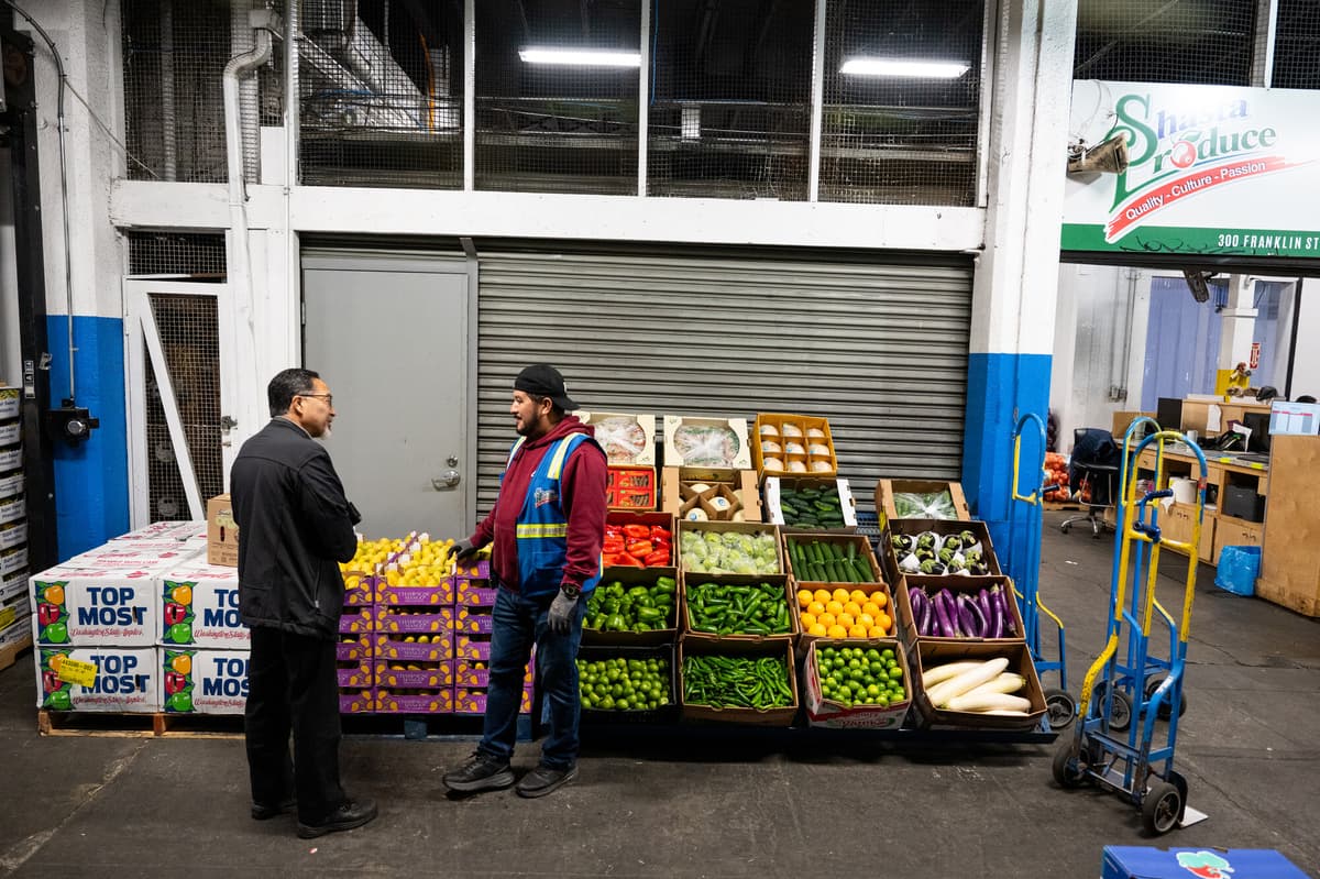 These Workers Keep Produce Moving In the Golden State