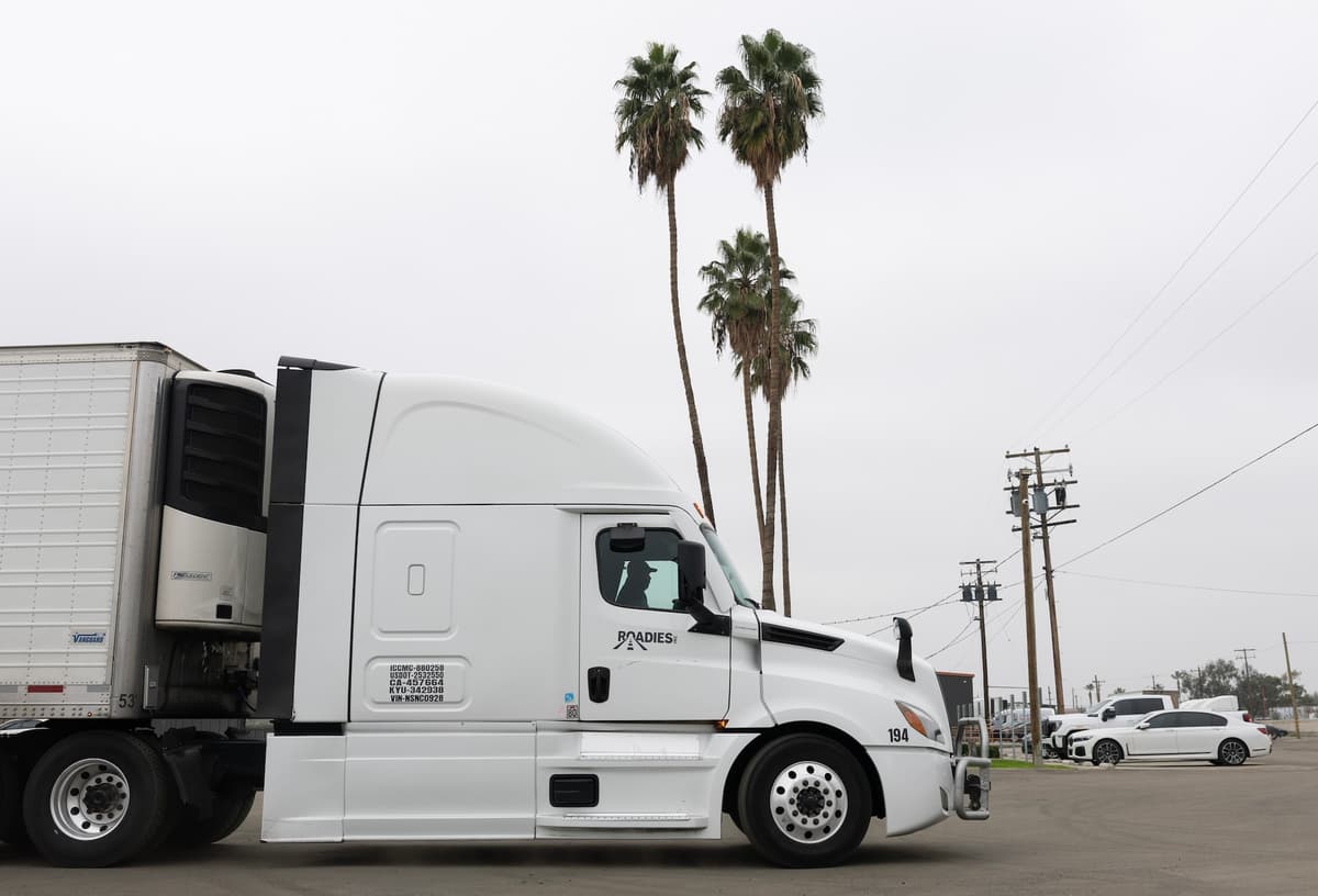 Thousands of California Immigrant Drivers Face Delays After DMV License Revocations