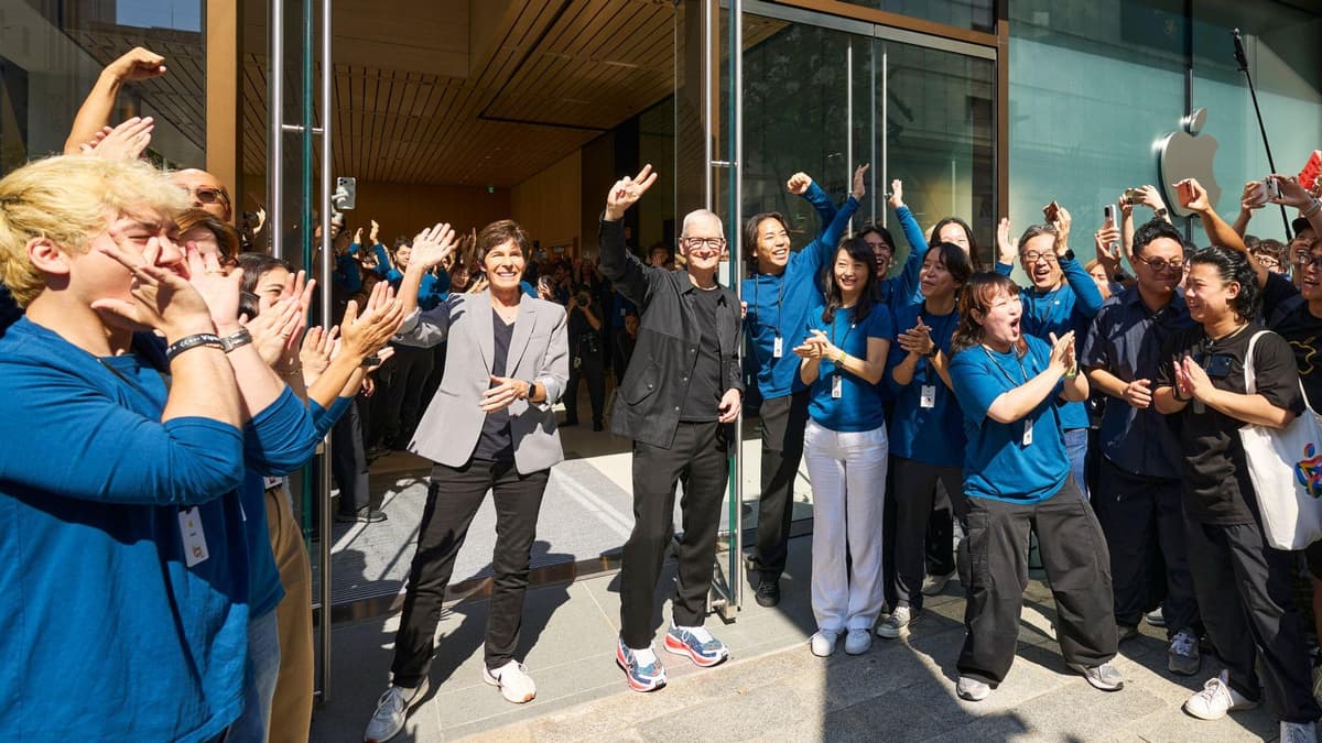 Apple Reports Q2 2026 Revenue of $111.2 Billion