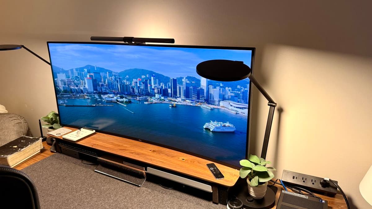 The Dell UltraSharp 52 Thunderbolt Hub Monitor Is the Kind of Display I Always Wished Was Possible, and Now It's...